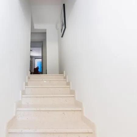 Apartment With A Parking Space - 23109 Medulin