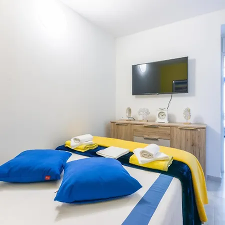 Apartment With A Parking Space - 23109 *