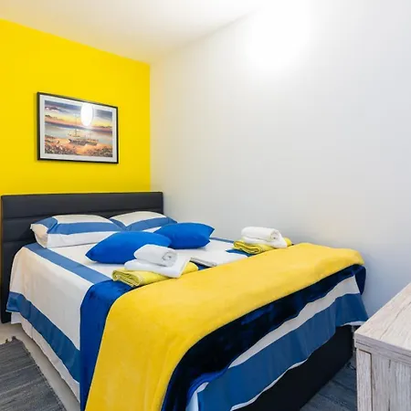 Apartment With A Parking Space - 23109