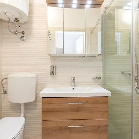 Apartamento With A Parking Space - 23109 Medulin